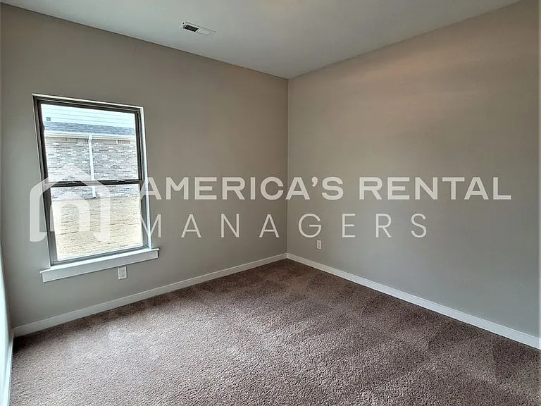 104 Flintlock Way — Photo 14
