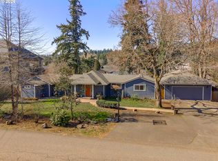 12735 SW 22nd Ave, Lake Oswego, OR 97034