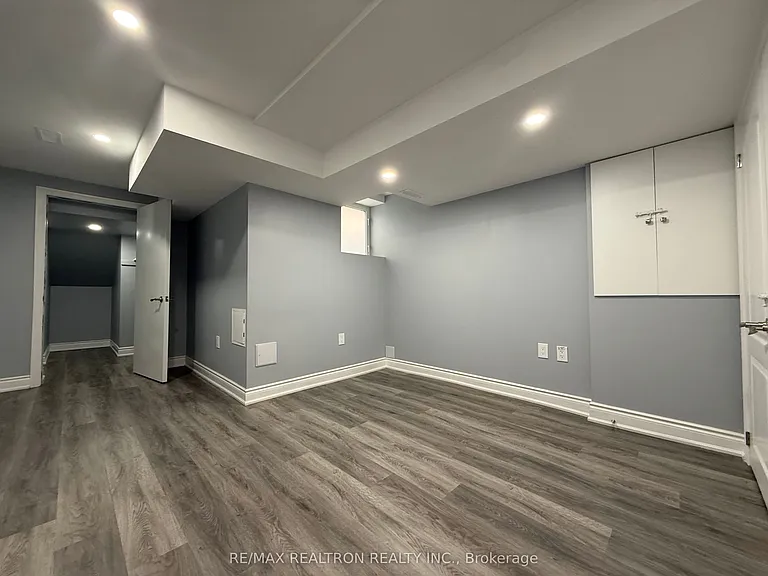 34 Nostalgia Ct #BASEMENT — Photo 11