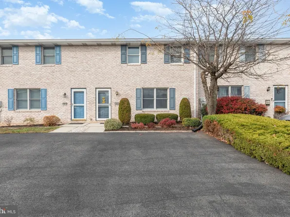99 Lee Ann Ct, Enola, PA 17025