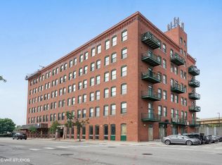 1900 S. Clark St., Chicago, IL 60616