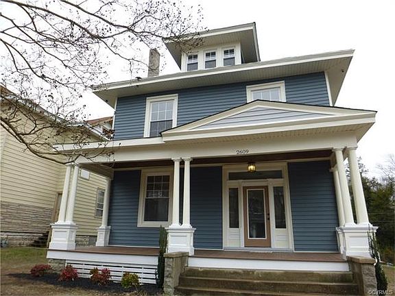 2nd image of 2609 Barton Ave