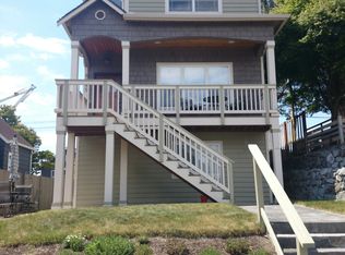 8545 19th Ave NW, Seattle, WA 98117