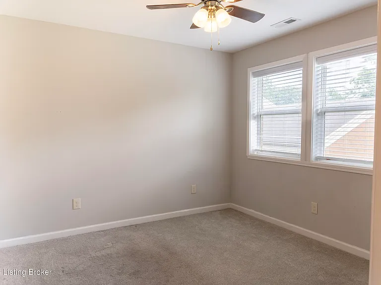 11518 Bellewood Garden Ct — Photo 9