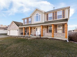 323 W Main St, Poplar Grove, IL 61065