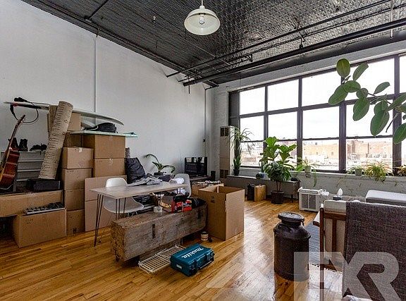 2nd image of 54 Knickerbocker Ave #215