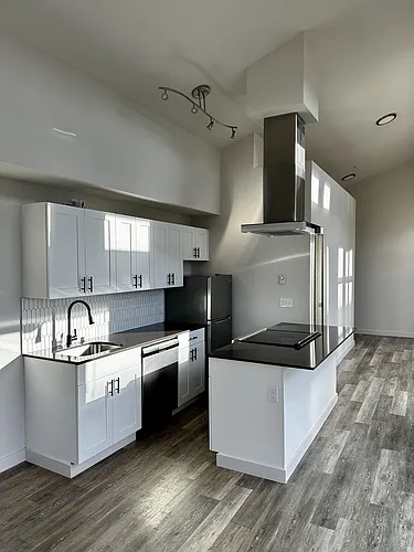 Floor plan Deluxe - 1 Bedroom 1 Bath
