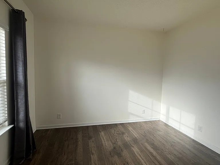 6719 Wildlife Cir — Photo 35