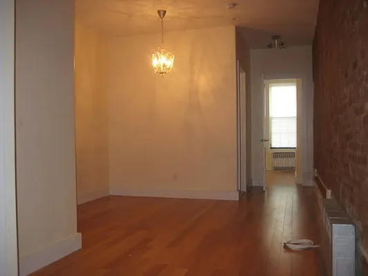 Rented by Nooklyn NYC LLC | media 26