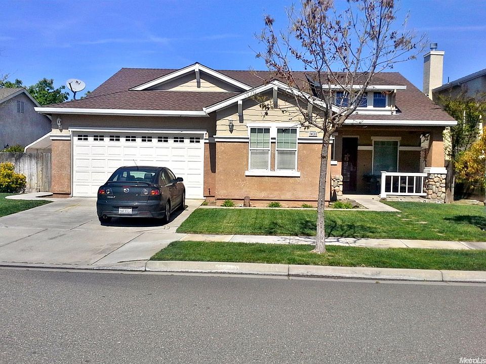 1st image of 1430 Leah Way