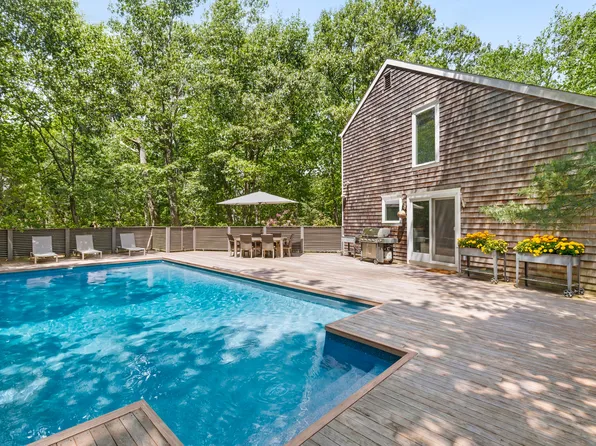 24 Thanet Way, East Hampton, NY 11937