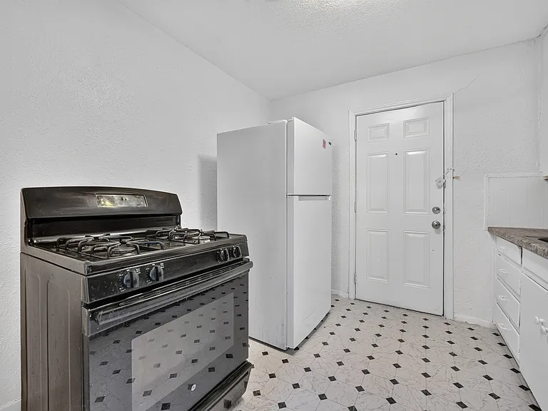 5503 Van Natta Ln — Photo 7