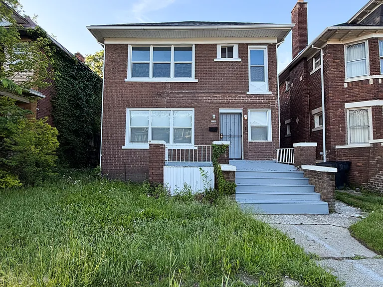 3799 W Philadelphia St — Photo 1