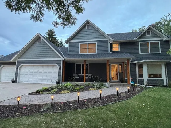 15709 Fremont Ave S, Burnsville, MN 55306