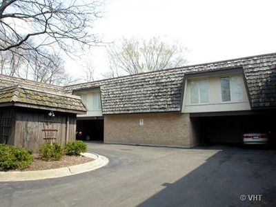 (Undisclosed Address), Glenview, IL, 60025