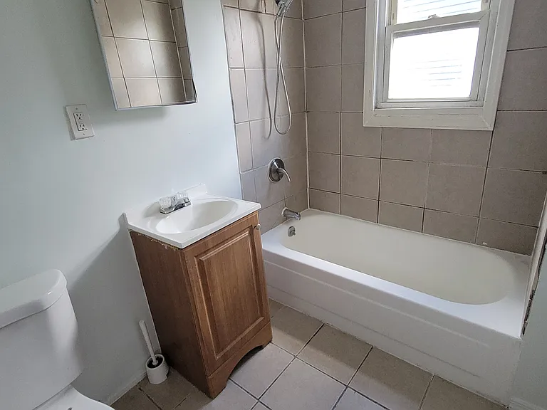 69 Mapes Ave #3 — Photo 3