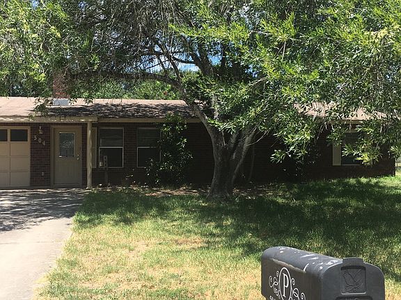 3rd image of 504 Low Meadow Dr