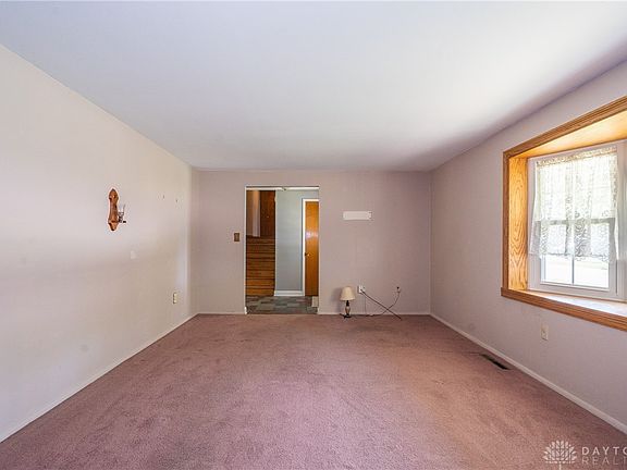 5th image of 6866 Packingham Dr
