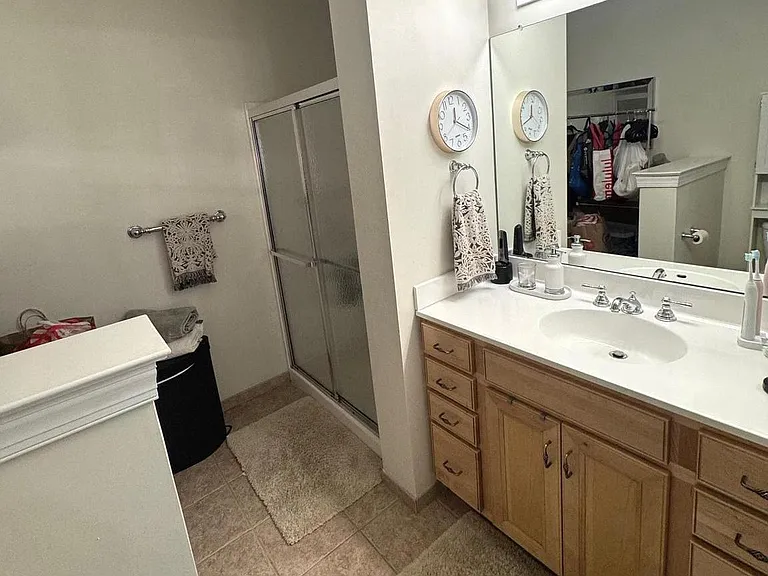 1324 W Chester Pike #203 — Photo 10