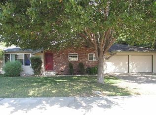 202 W Cypress Ave, Reedley, CA 93654