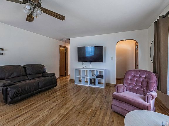 5th image of 458 E 35th St