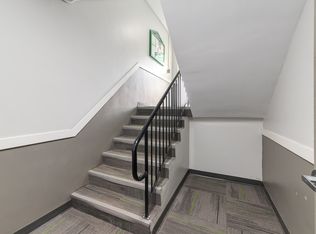 Alex Manor, Edmonton, AB T5H 2X4