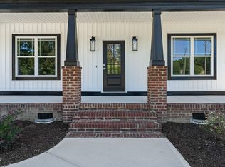 205 Big Pine Rd, Clayton, NC 27520