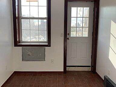 2nd image of 813 52nd St #3R