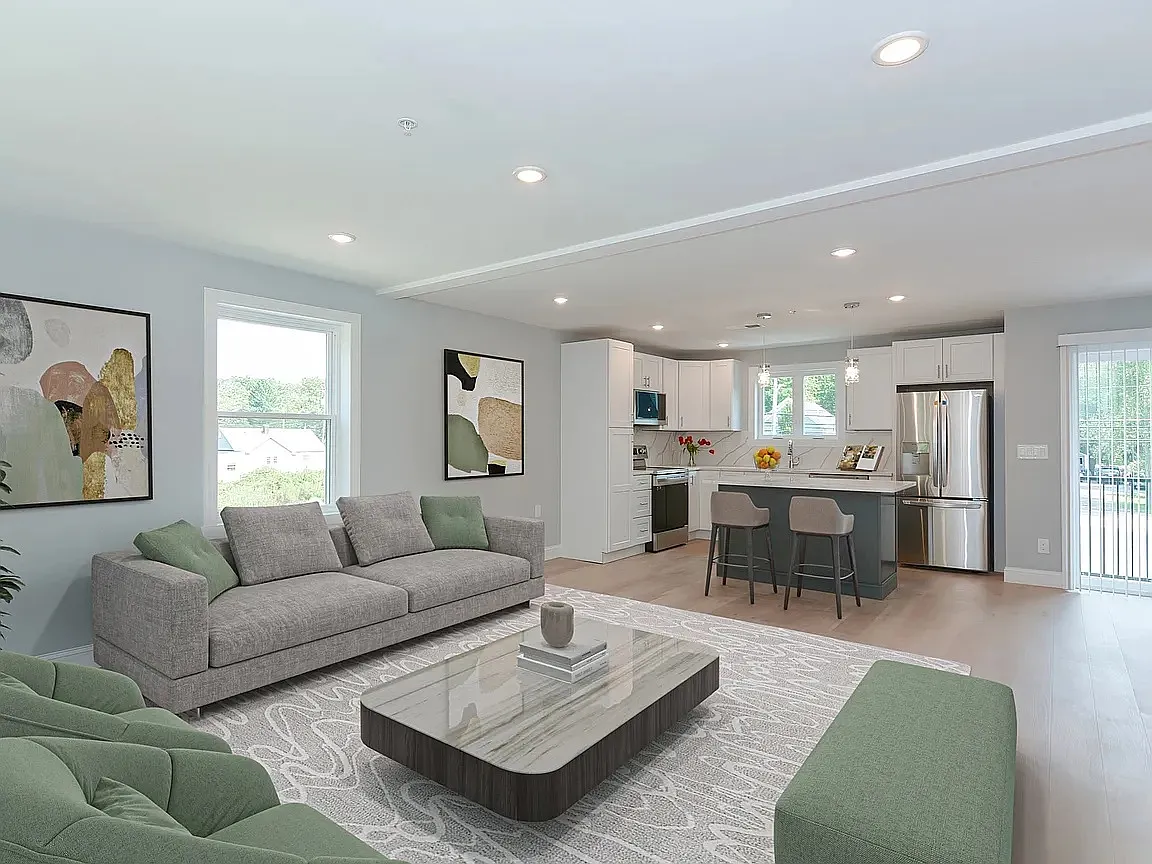 210B South St — Photo 1