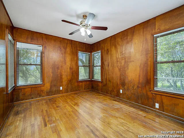 932 Toepperwein Rd — Photo 11