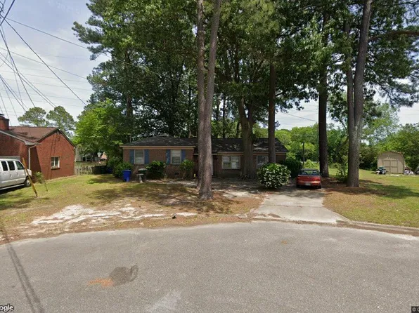 1112 Elizabeth Ct, Newport News, VA 23605