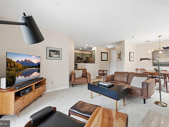 4th image of 1100 Quaker Hill Dr APT 305