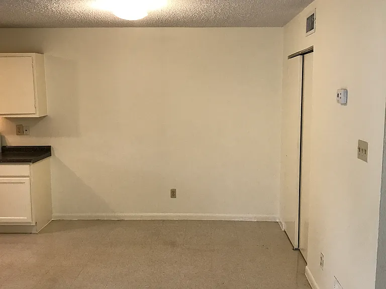 1025 Sutton Dr #101 — Photo 12