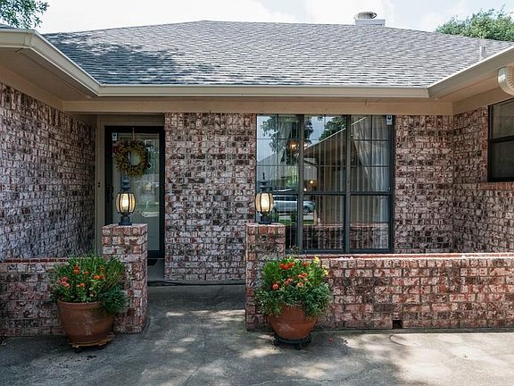 4th image of 8908 Ashcraft Dr