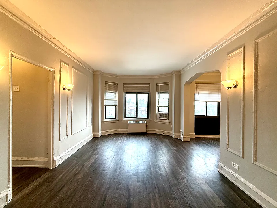 1033 W Loyola Ave #1008