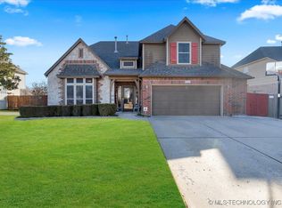 8827 N 128th East Ave, Owasso, OK 74055