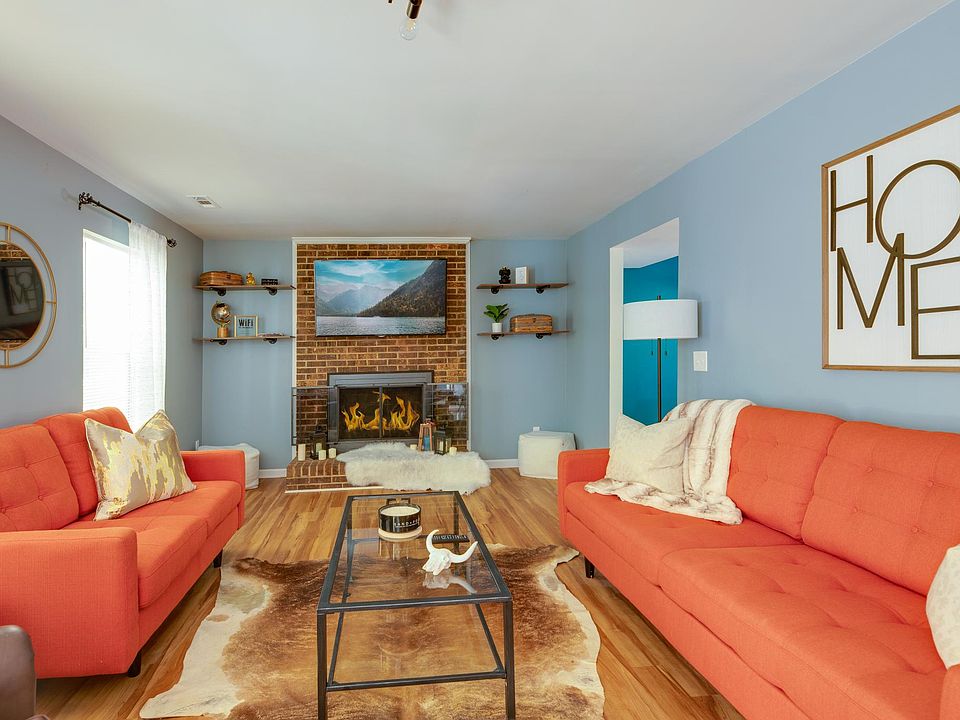 1st image of 8733 Mornington Dr
