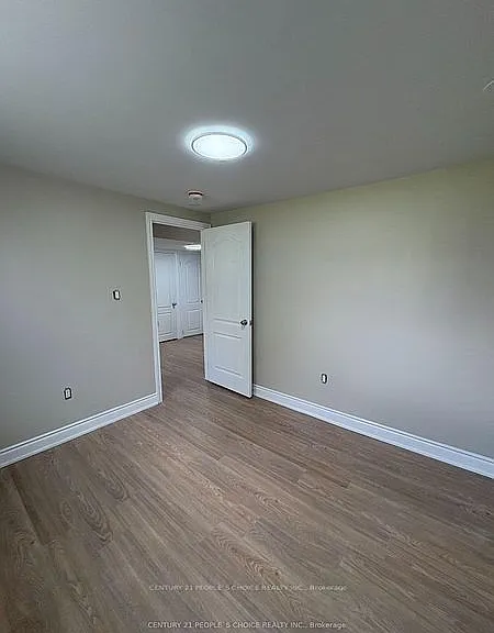 3404 Monica Dr N — Photo 7