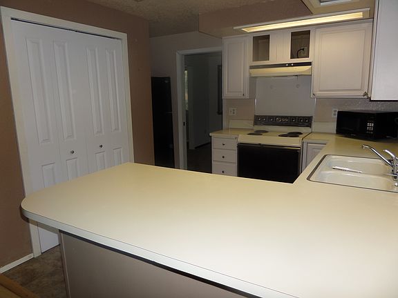 5th image of 4821 Donavan Dr SE