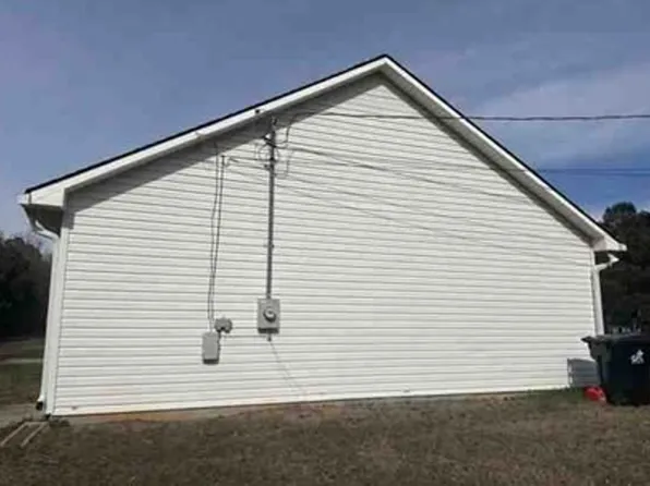 133 Maplewood Dr, Temple, GA 30179