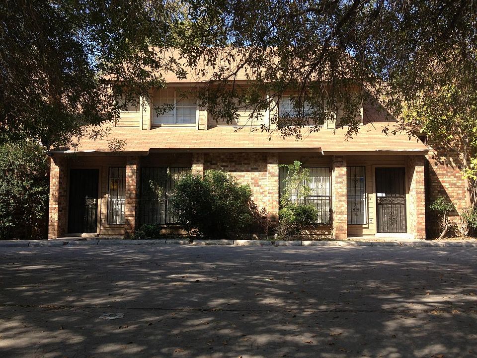 1st image of 7521 Oak Chase