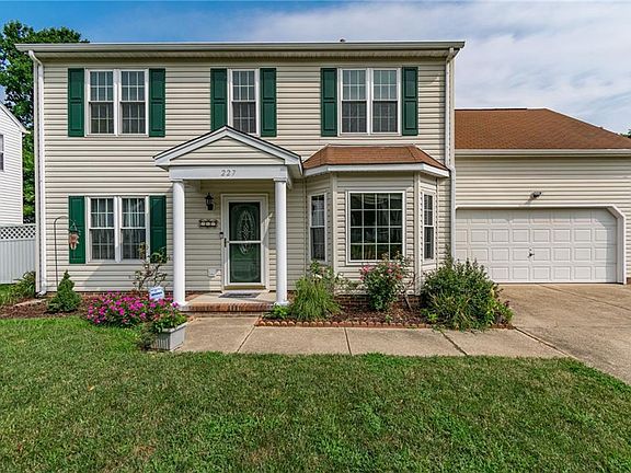 5th image of 227 Cabell Dr