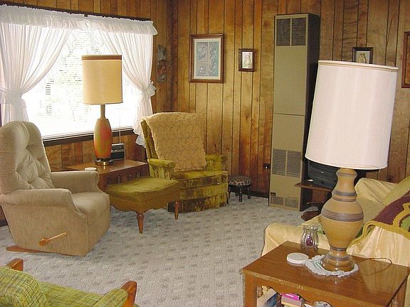 Light/Bright Cozy Living Room