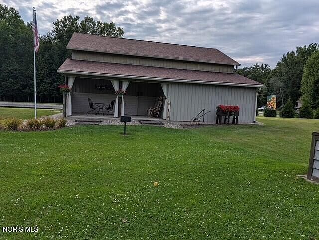 2nd image of 10325 Monclova Rd