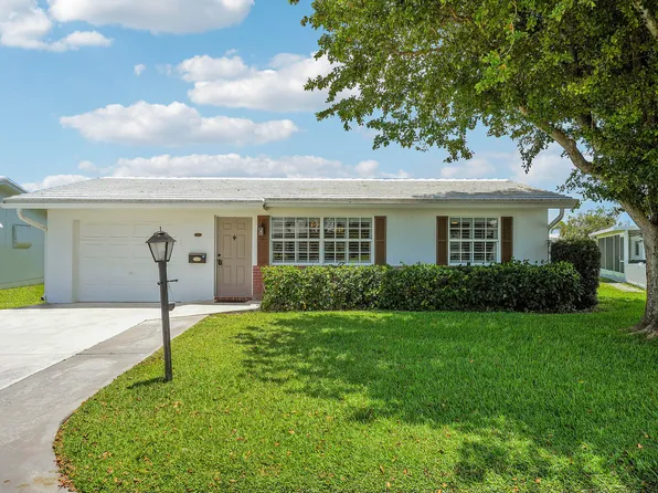 614 SW Golf Drive, Boynton Beach, FL 33426