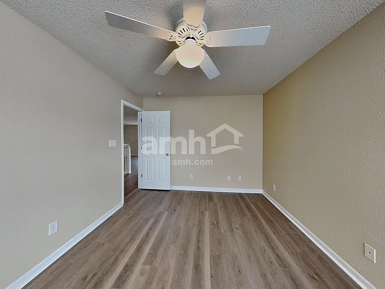 12132 Roundtree Rd — Photo 16