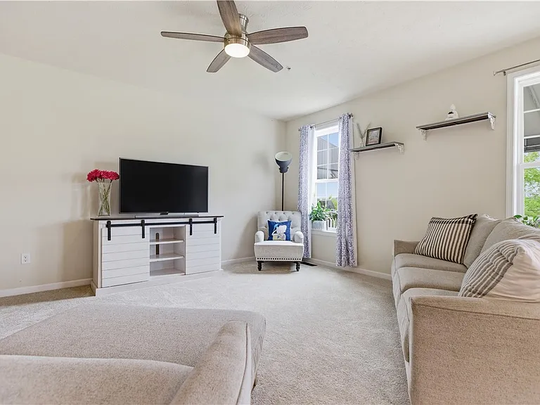 2306 Flint Dr — Photo 10