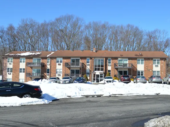 57 Balance Rock Road APT 17, Seymour, CT 06483