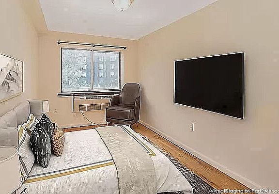 5th image of 10210 Queens Blvd APT 303