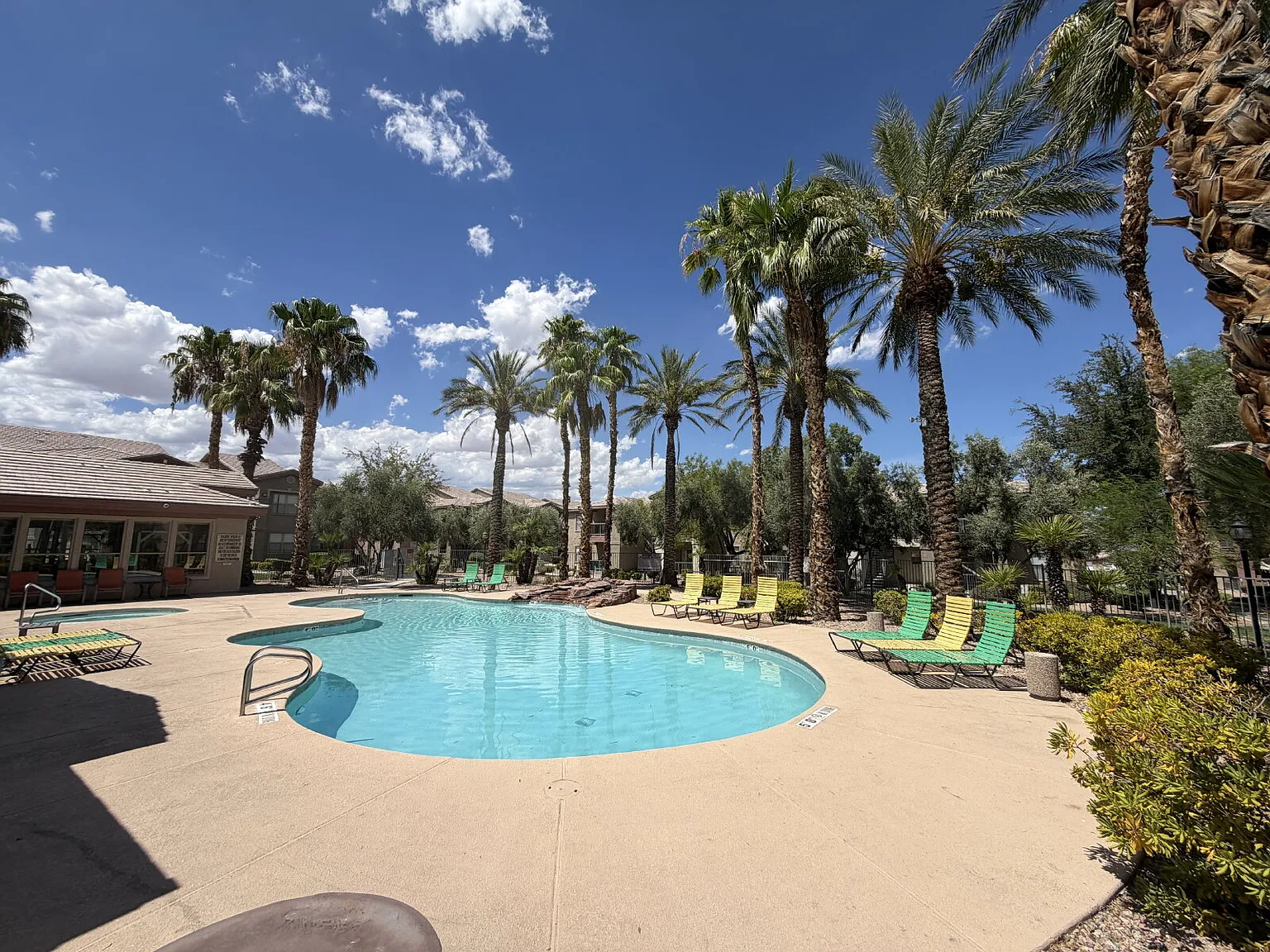 1 bed, 1.0 bath, 783 sqft, $1,399 — Photo 3